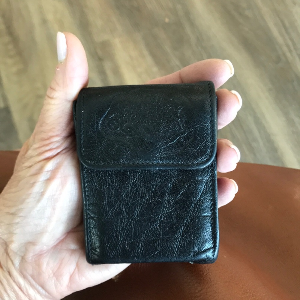 ISO Carlos Falchi case need to replace mine!